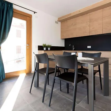 L'essenza - San Pietro 8a Valdisotto Apartamento Bormio