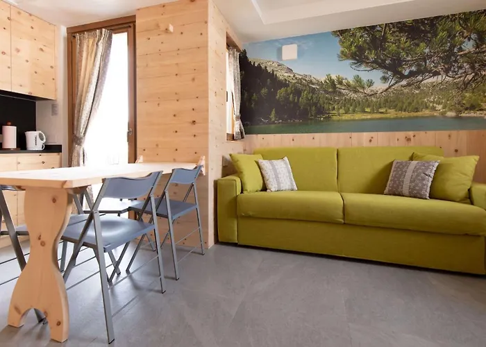 L'essenza - San Pietro 8a Valdisotto Lägenhet