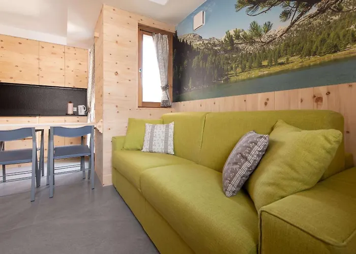 L'essenza - San Pietro 8a Valdisotto Lägenhet